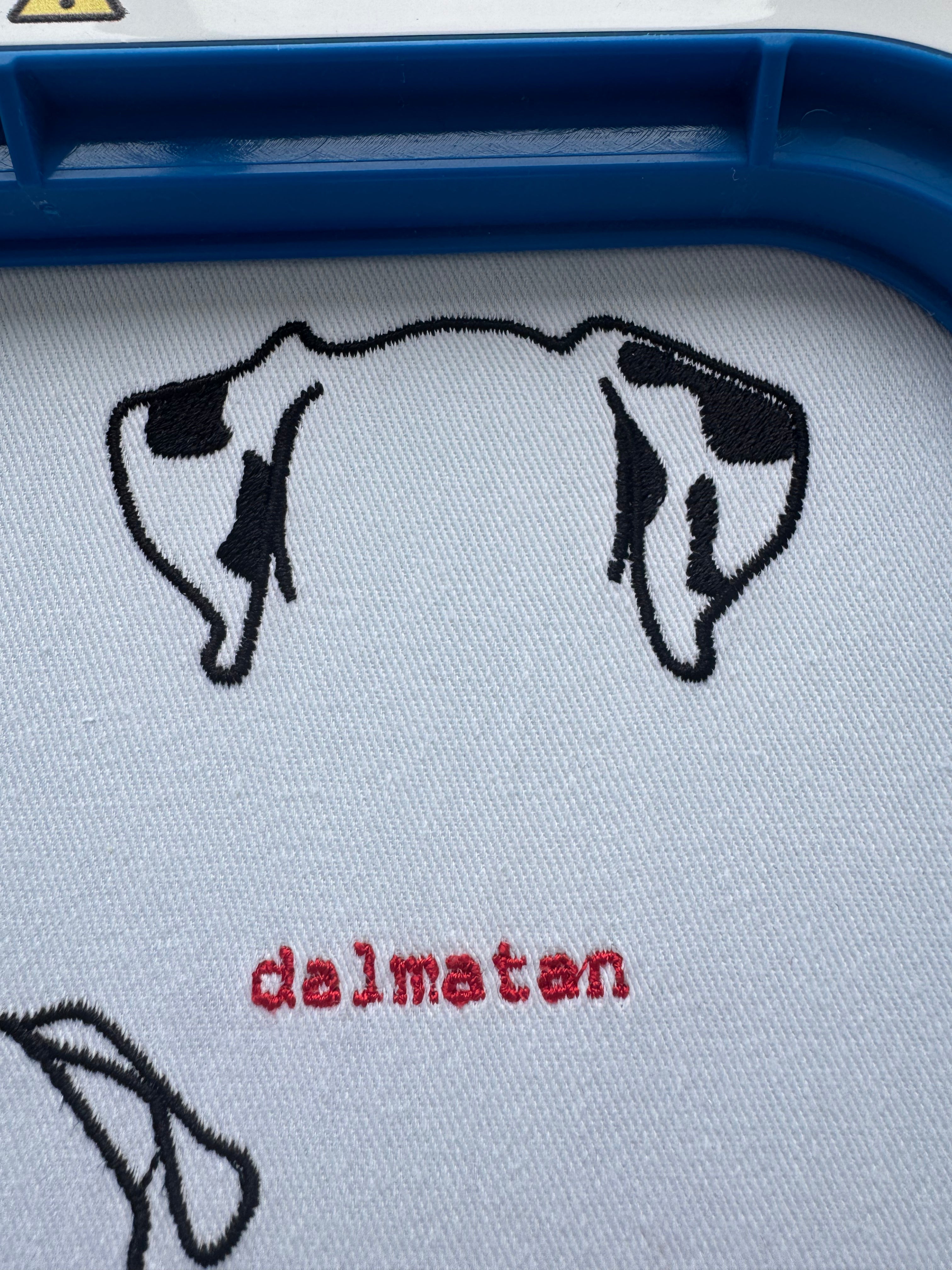 Custom Pet Portrait Line Art T-Shirt — Personalized Outline Dog & Cat Embroidery